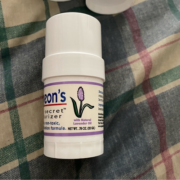 Surgeons Skin Secret Moisturizer 3 Piece! 🤯 - Picture 4 of 11